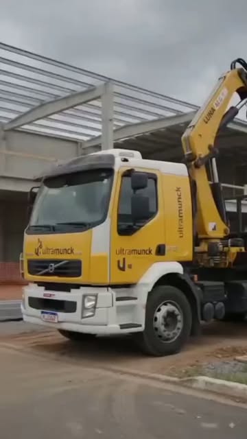 Vídeo do caminhão Munck UltraMunck em operação